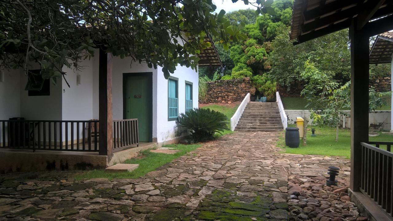 Pousada Do Ipe Goias Exterior photo
