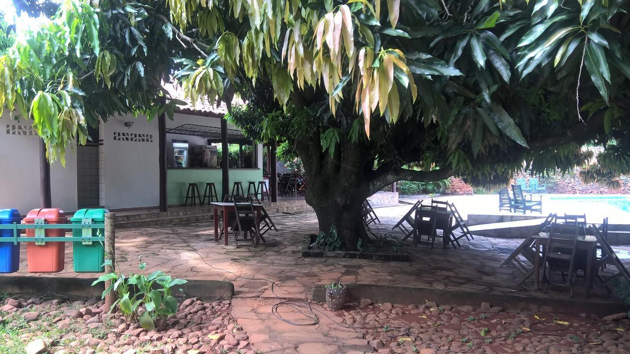 Pousada Do Ipe Goias Exterior photo